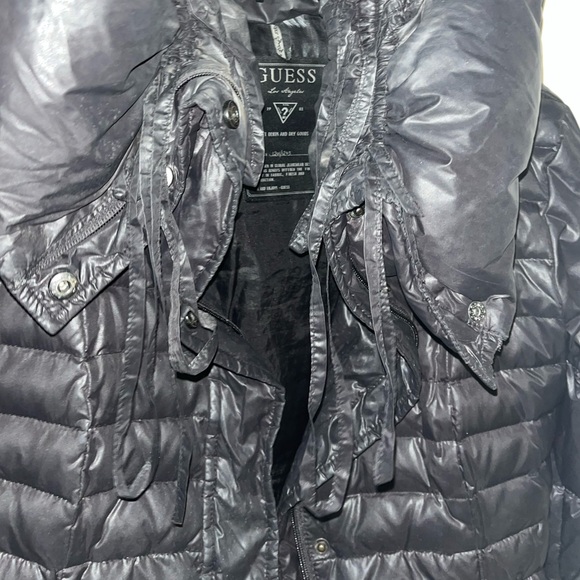 Guess Puffer Jacket - Picture 4 of 5